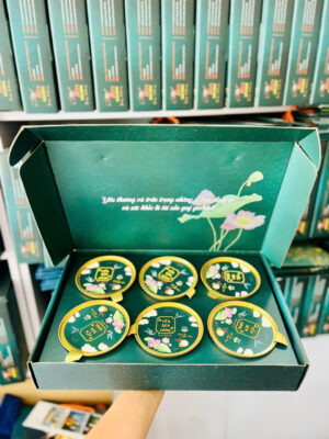 CHÉN YẾN CHƯNG ĐÔNG TRÙNG HẠ THẢO